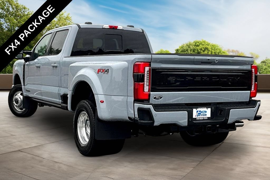 New 2026 Ford F350 Platinum AWD/4WD image 3