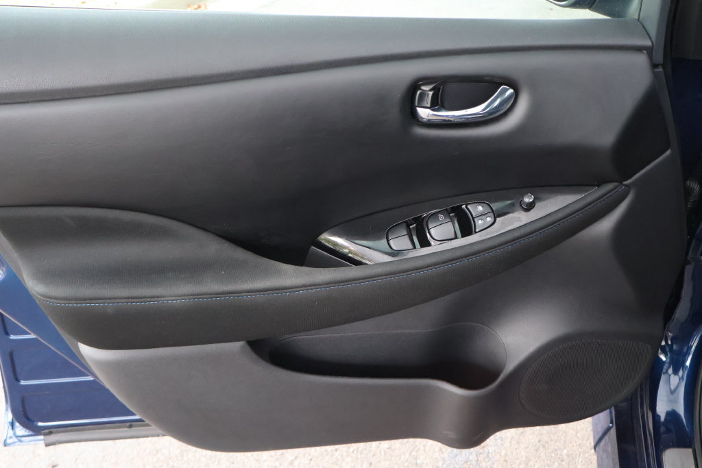 Used 2024 Nissan Leaf SV Plus FWD image 21