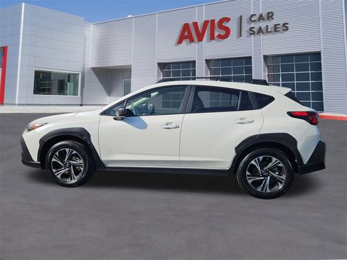Used 2024 Subaru Crosstrek 2.0i Premium image 10