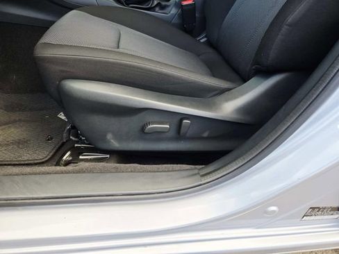 Used 2023 Subaru Impreza Premium image 33