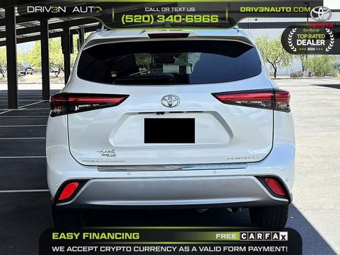 Used 2020 Toyota Highlander Platinum FWD image 6