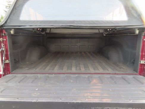 Used 2017 RAM 1500 Laramie image 8