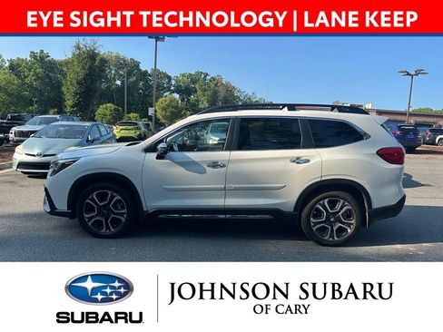 Used 2023 Subaru Ascent Touring AWD/4WD image 5