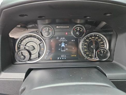 Used 2018 RAM 1500 Rebel w/ Luxury Group AWD/4WD image 28