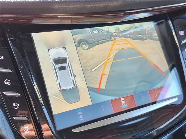 Used 2017 Cadillac Escalade Premium Luxury RWD image 14