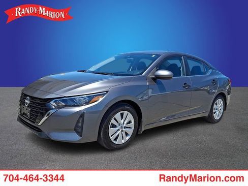 Used 2025 Nissan Sentra S FWD image 1