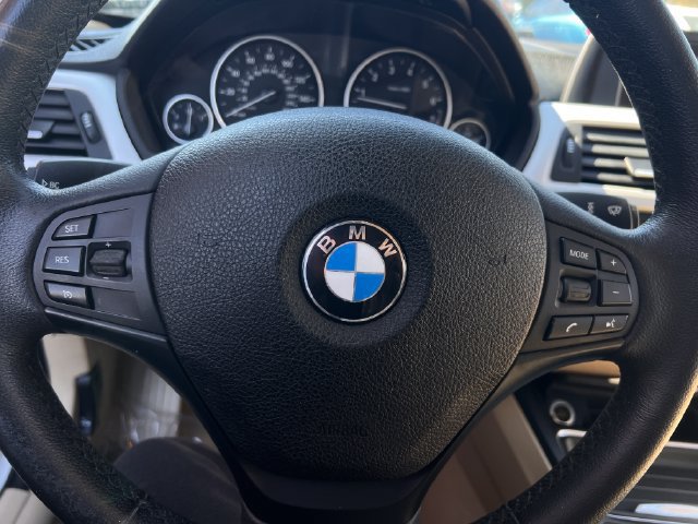Used 2013 BMW 328i Sedan RWD image 15