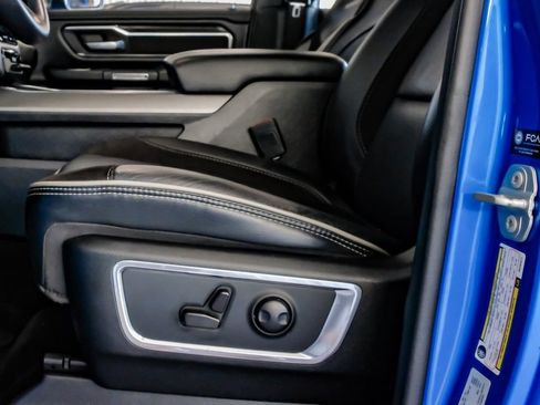 Used 2024 RAM 1500 Laramie image 31