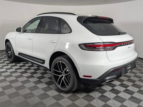 New 2026 Porsche Macan AWD/4WD image 3