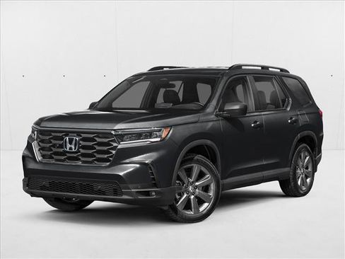 Used 2025 Honda Pilot Sport image 1