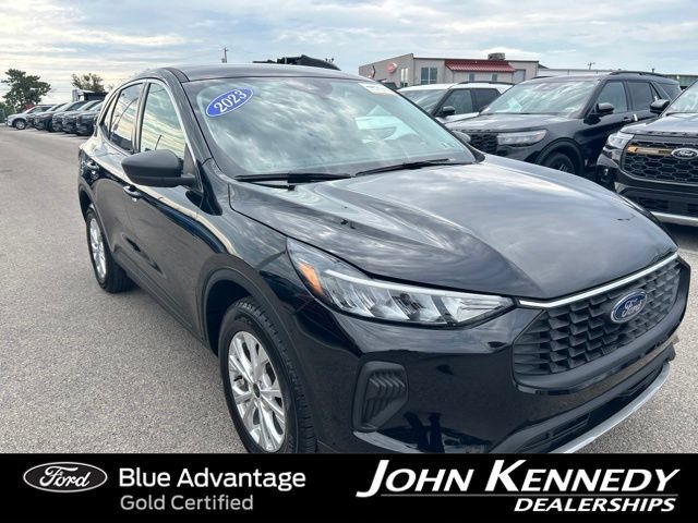 Certified 2023 Ford Escape Active AWD/4WD image 4