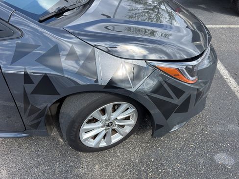 Used 2023 Toyota Corolla LE w/ LE Convenience Package image 4