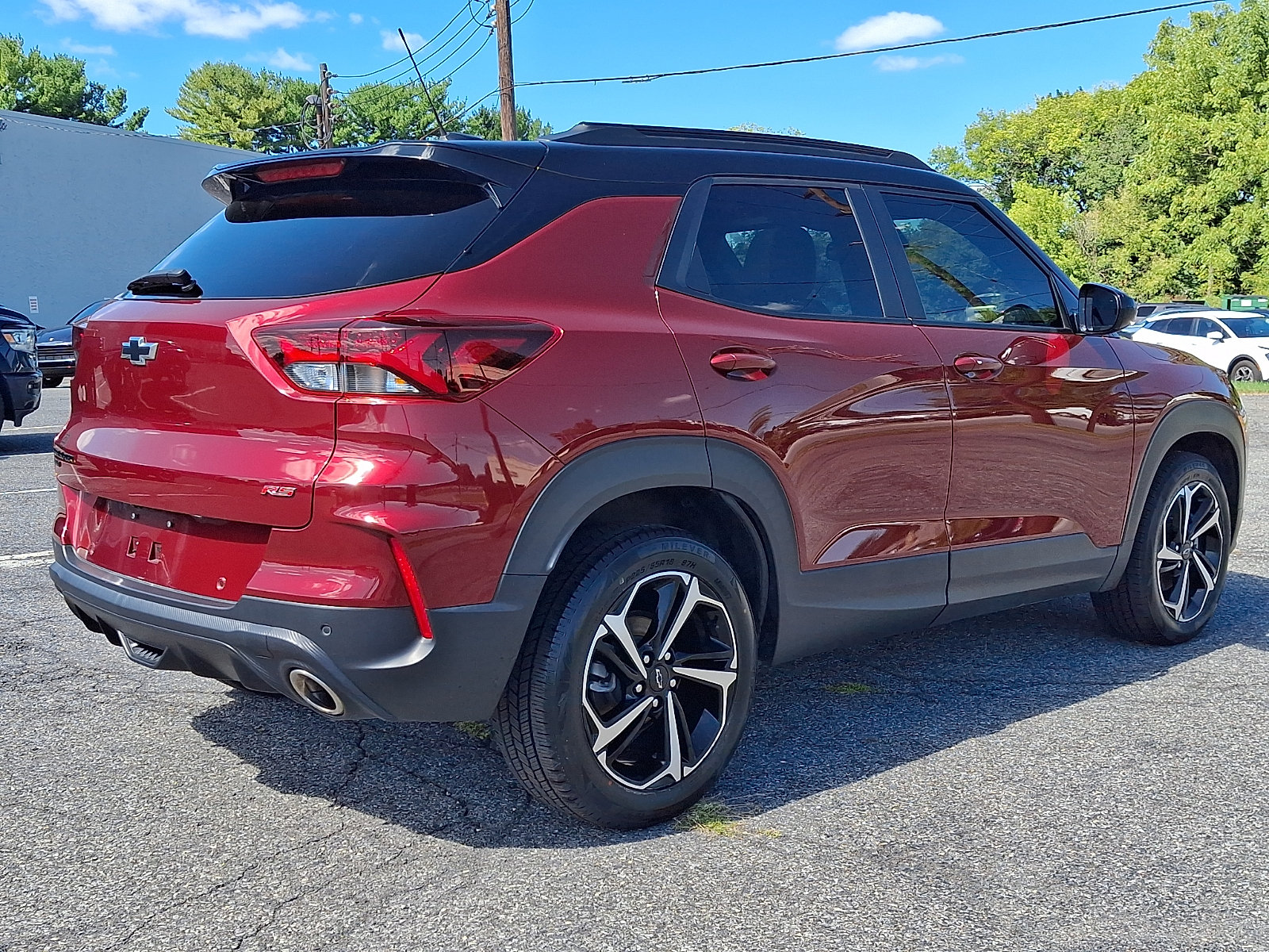 Used 2022 Chevrolet TrailBlazer RS w/ Sun and Liftgate Package AWD/4WD image 6