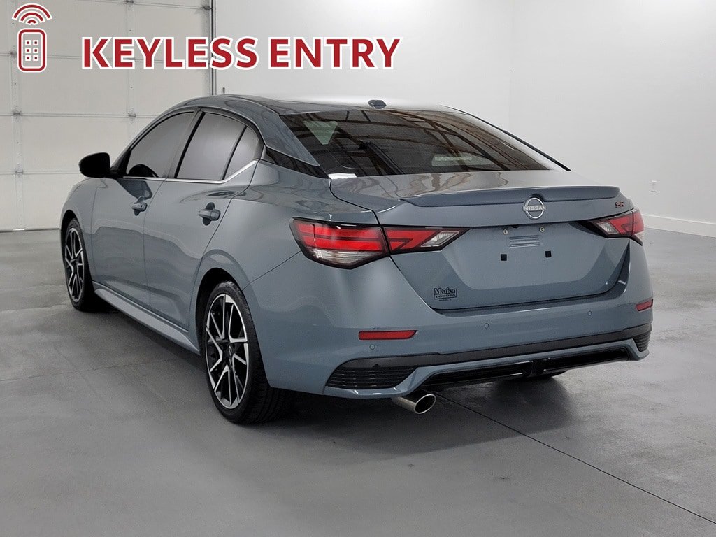 Used 2024 Nissan Sentra SR FWD image 6