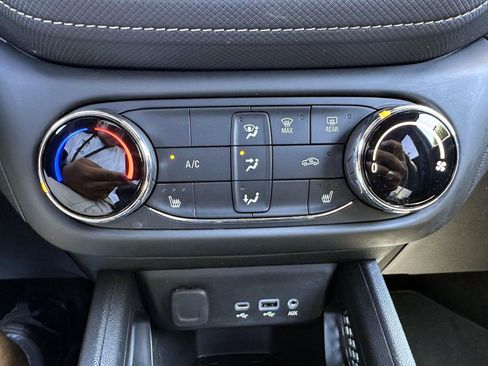Used 2023 Chevrolet TrailBlazer ACTIV AWD/4WD image 23