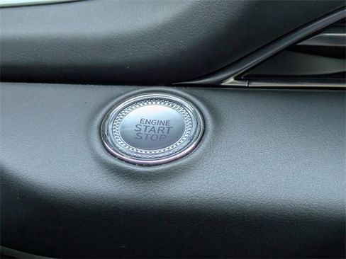 Used 2024 Genesis GV80 3.5T w/ Advanced Package image 30