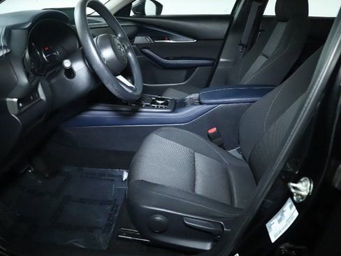 Used 2020 MAZDA CX-30 FWD image 18