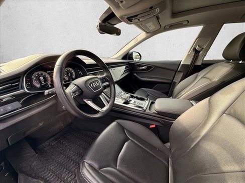 Used 2023 Audi Q8 Premium Plus w/ Premium Plus Package image 16