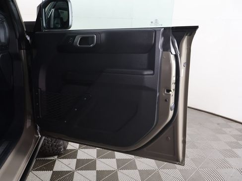Used 2025 Ford Bronco Badlands AWD/4WD image 23