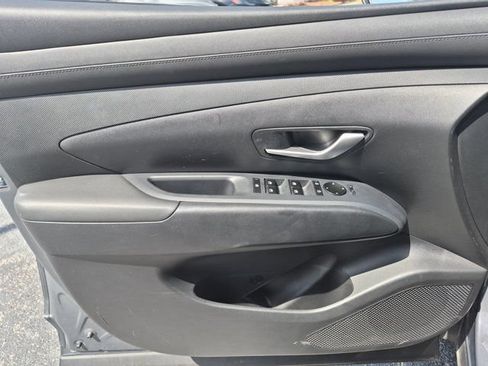 Used 2025 Hyundai Tucson SEL AWD/4WD image 11