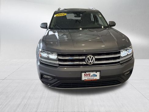 Used 2019 Volkswagen Atlas SE w/ Panoramic Sunroof Package image 9