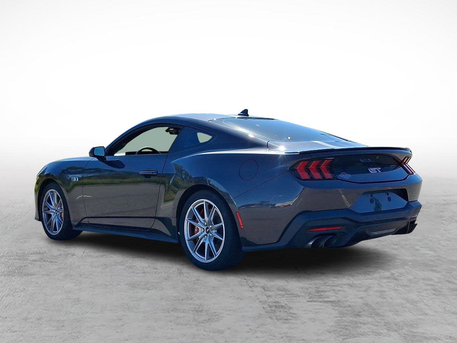Used 2024 Ford Mustang GT Premium RWD image 4