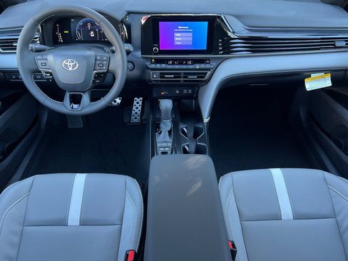 New 2026 Toyota Camry SE FWD image 15