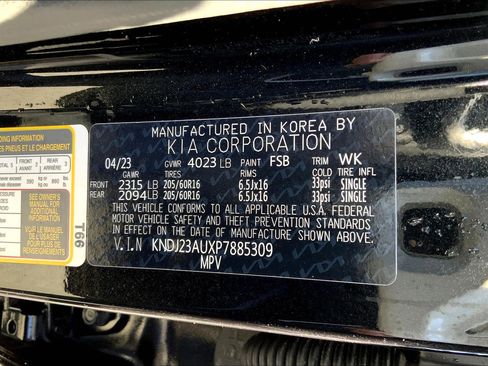 Used 2023 Kia Soul LX w/ LX Technology Package image 34