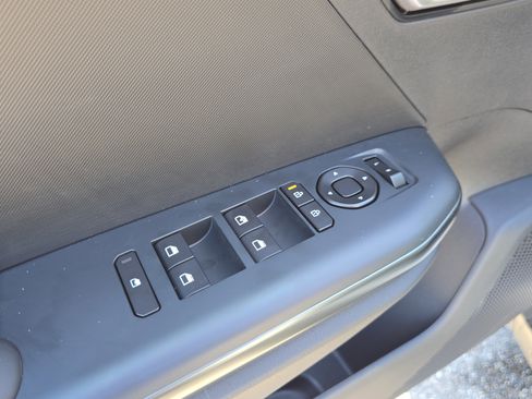 New 2026 Kia K4 FWD image 19