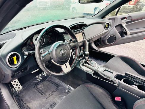 Used 2015 Scion FR-S image 25