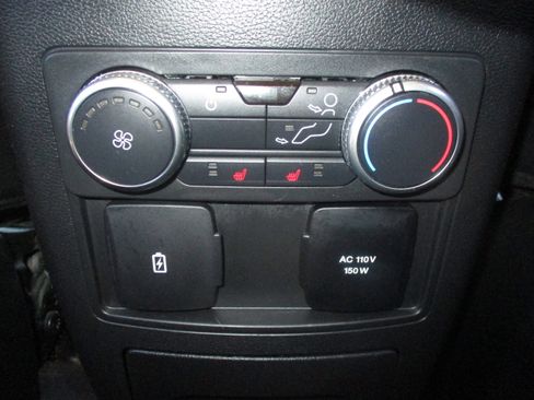 Used 2022 Ford Explorer Limited w/ Hybrid Equipment Group 310A AWD/4WD image 43