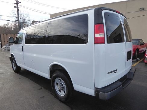 Used 2012 Chevrolet Express 2500 LT w/ LT Preferred Equipment Group image 5