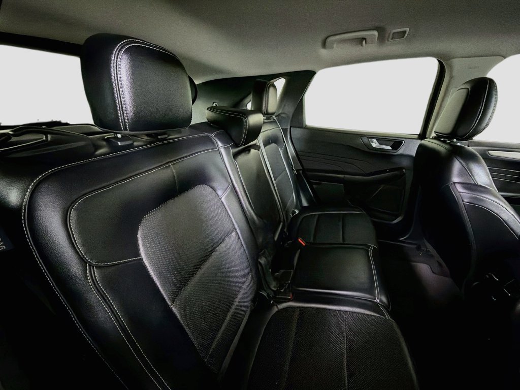 Used 2021 Ford Escape SEL FWD image 29