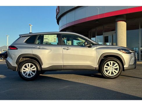 New 2026 Toyota Corolla Cross L image 3