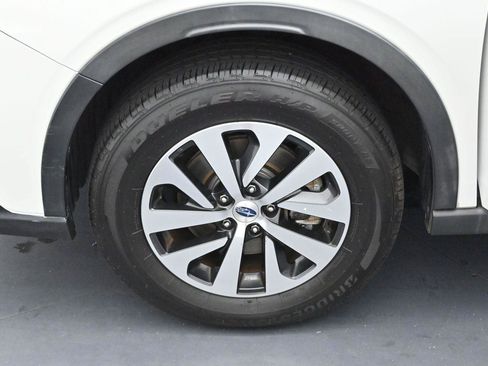 Used 2020 Subaru Outback Premium AWD/4WD image 28