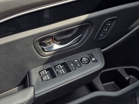 Certified 2024 Honda Pilot Touring image 21