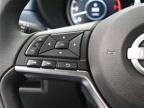 New 2025 Nissan Versa SV w/ Trunk Package image 28