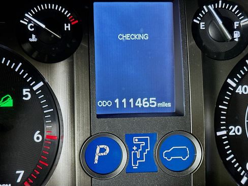 Used 2015 Lexus GX 460 w/ Premium Package image 19