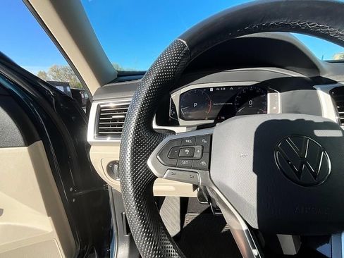Used 2021 Volkswagen Atlas SEL Premium AWD/4WD image 30