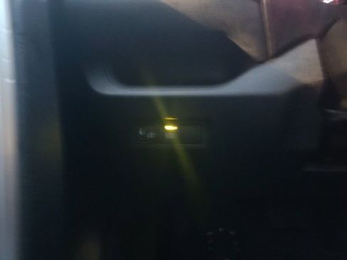 Used 2022 Toyota RAV4 XLE image 25