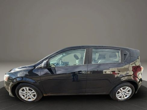 Used 2019 Chevrolet Sonic LT image 8