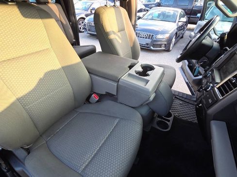 Used 2015 Ford F150 XLT w/ Equipment Group 302A Luxury AWD/4WD image 46