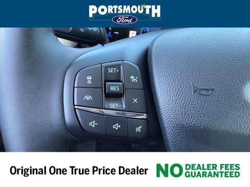 New 2025 Ford Maverick Lariat w/ 4K Tow Package image 17