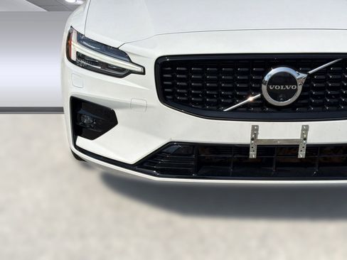 Certified 2024 Volvo S60 B5 Plus w/ Climate Package AWD/4WD image 28
