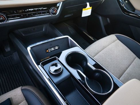 New 2026 Chevrolet Equinox ACTIV w/ LPO, Floor Liner Package image 25