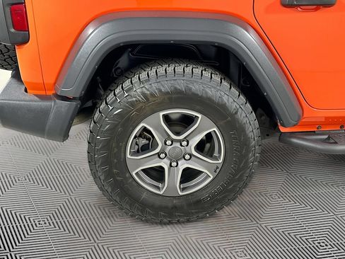 Used 2018 Jeep Wrangler Unlimited Sport S AWD/4WD image 30