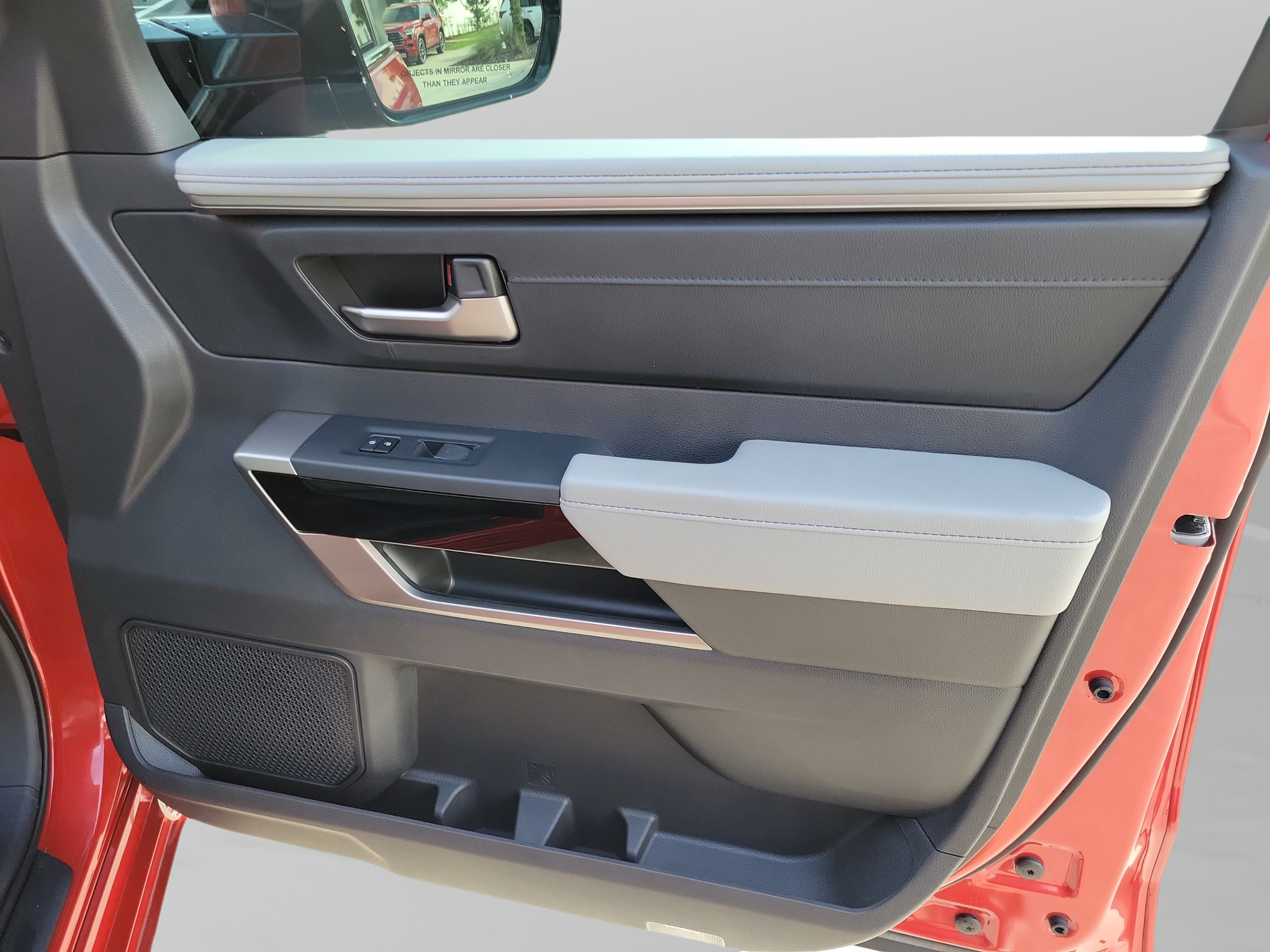 Certified 2026 Toyota Tundra Limited AWD/4WD image 28
