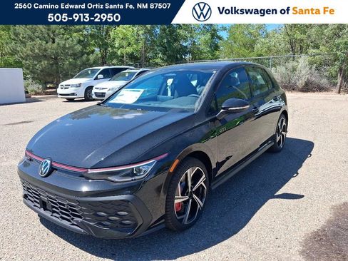 New 2026 Volkswagen Golf SE FWD image 1