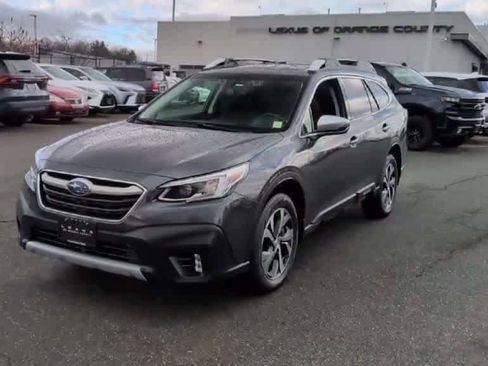 Used 2022 Subaru Outback Touring XT AWD/4WD image 3