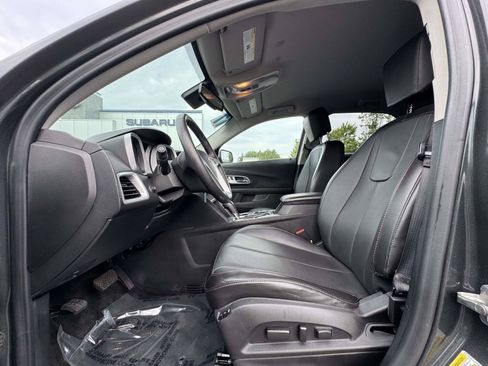 Used 2017 Chevrolet Equinox Premier AWD/4WD image 14